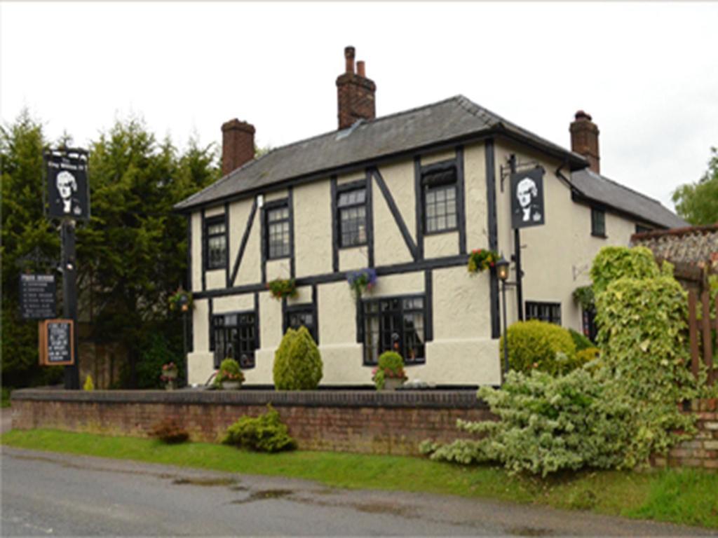 The King William IV Royston (Hertfordshire) Exterior foto