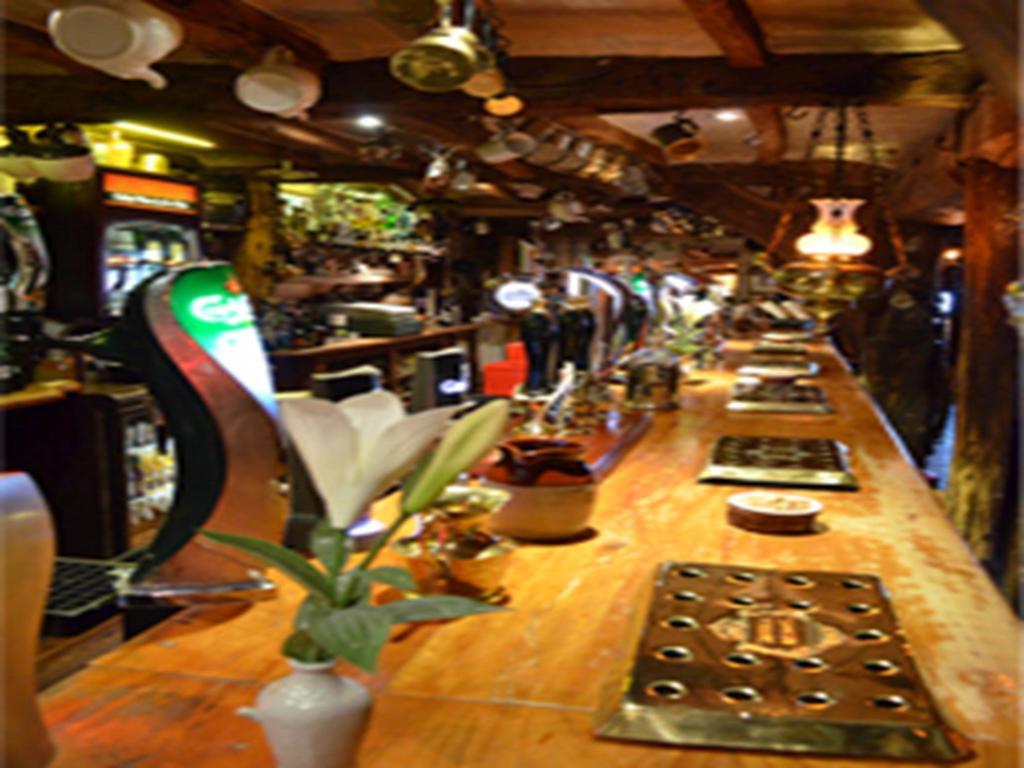 The King William IV Royston (Hertfordshire) Exterior foto